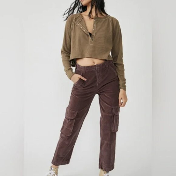 NEW FREE PEOPLE Cotton HARD CRUSHING PLUSH cargo pants 492SN - Picture 2 of 10